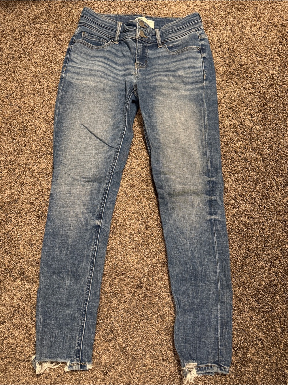 BKE Payton mid-rise skinny jeans size 26 x 27